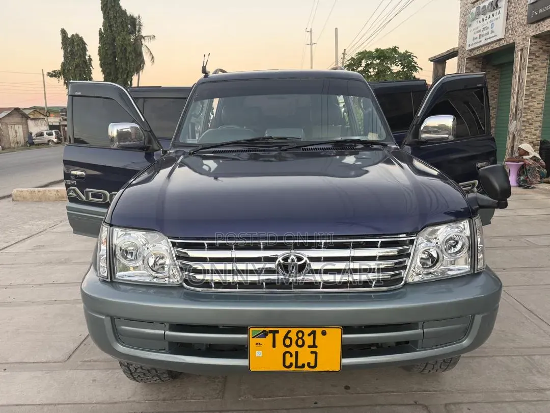 Toyota Land Cruiser Prado 1997 Blue