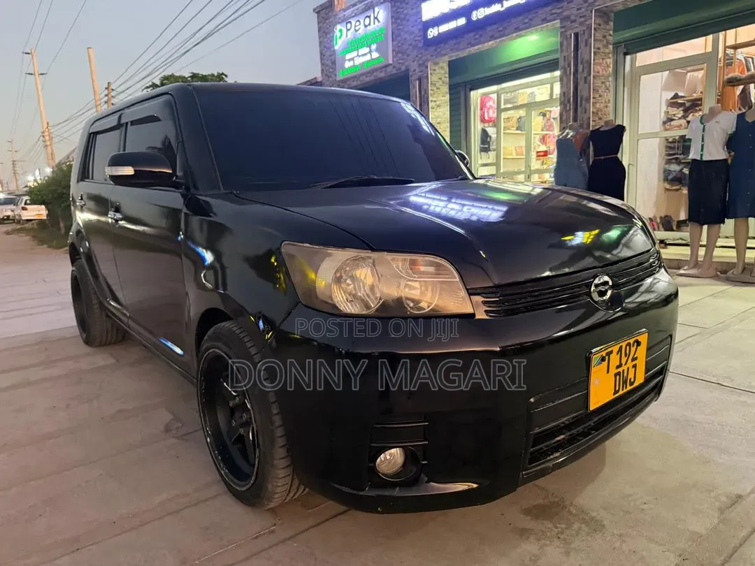 Toyota Corolla Rumion 2008 Black