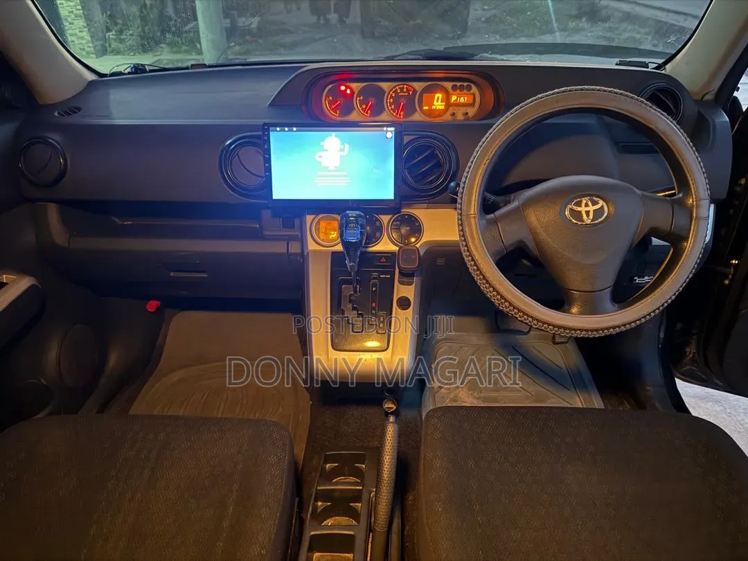 Toyota Corolla Rumion 2008 Black