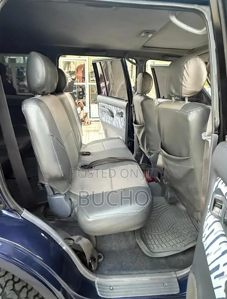 Toyota Land Cruiser Prado 1997 Blue