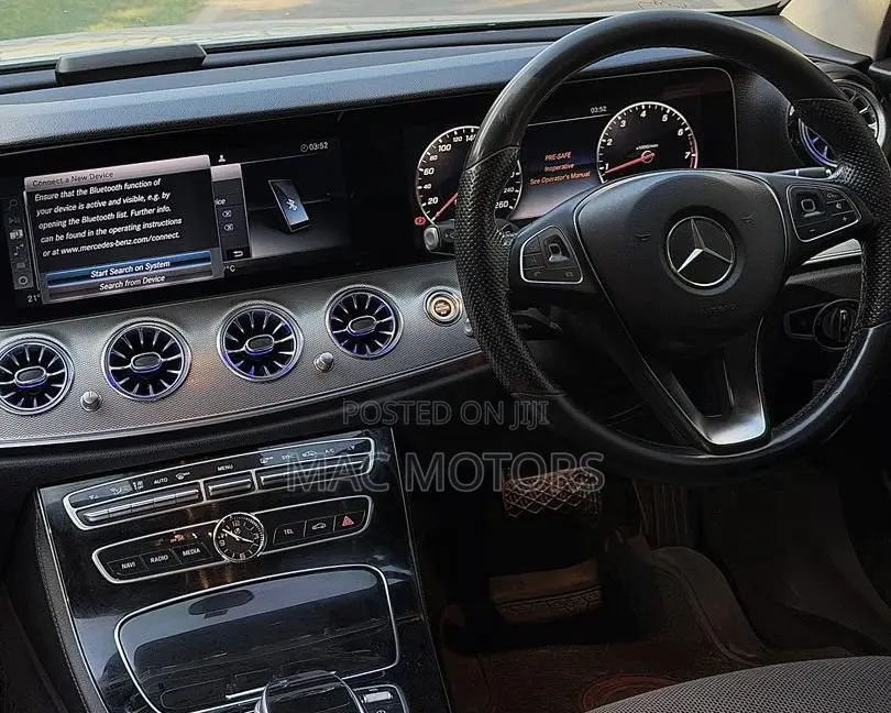 Mercedes-Benz E200 2017 Silver