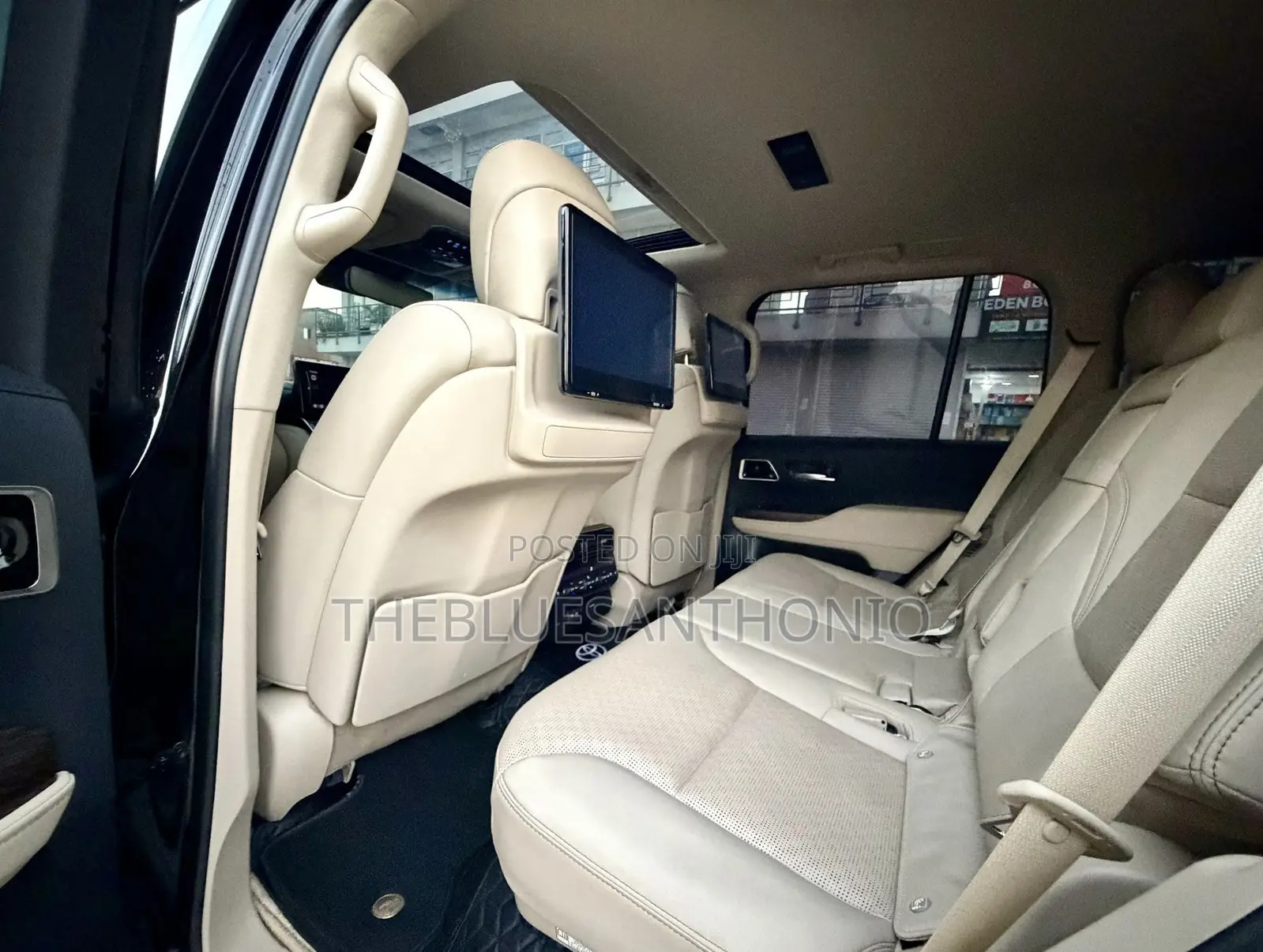 Toyota Land Cruiser 2024 Black