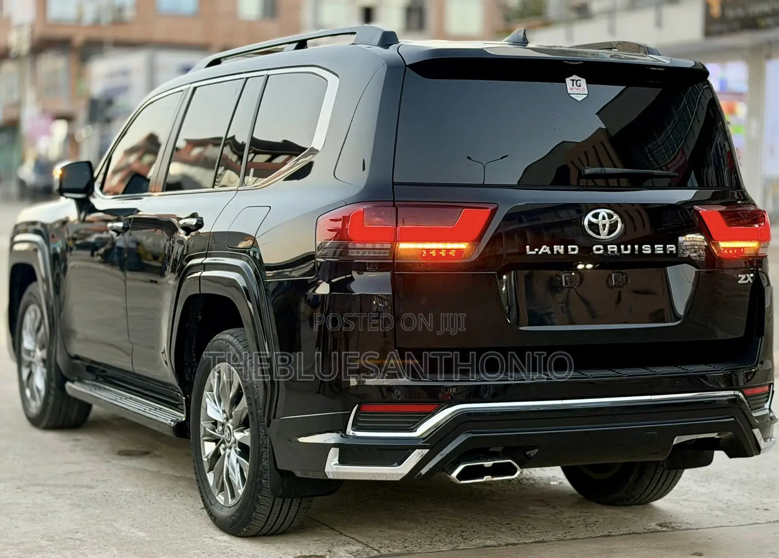 Toyota Land Cruiser 2024 Black