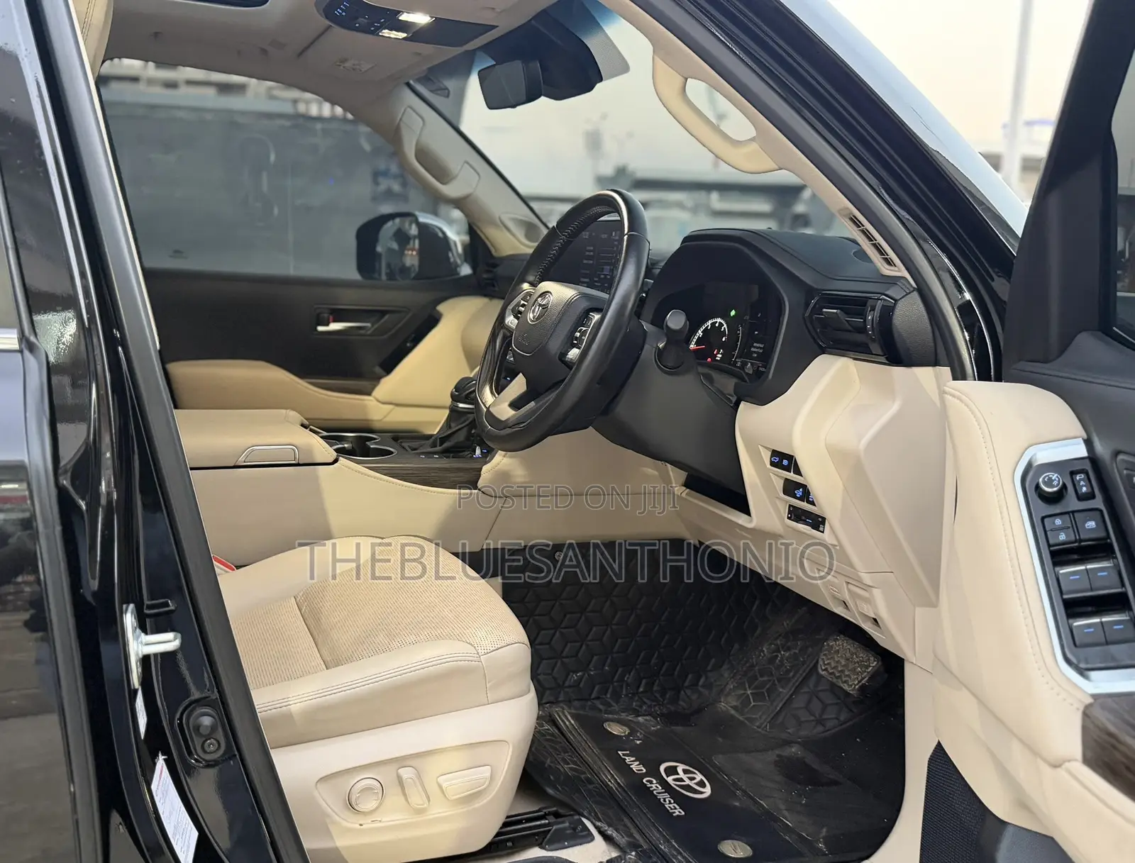 Toyota Land Cruiser 2024 Black