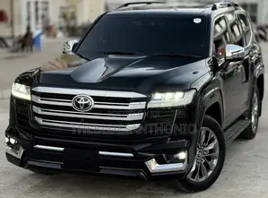 Toyota Land Cruiser 2024 Black