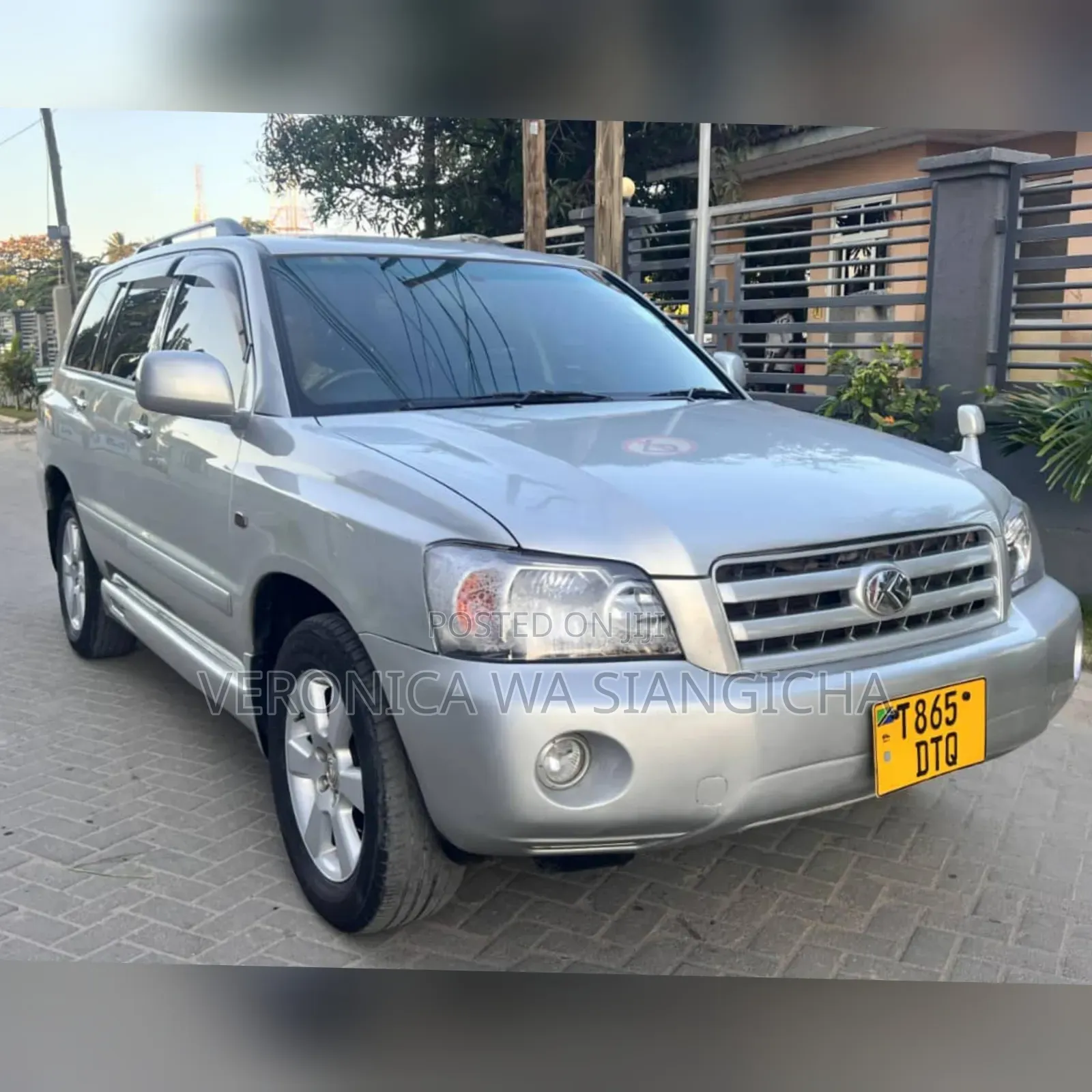 Toyota Kluger 2003 Silver