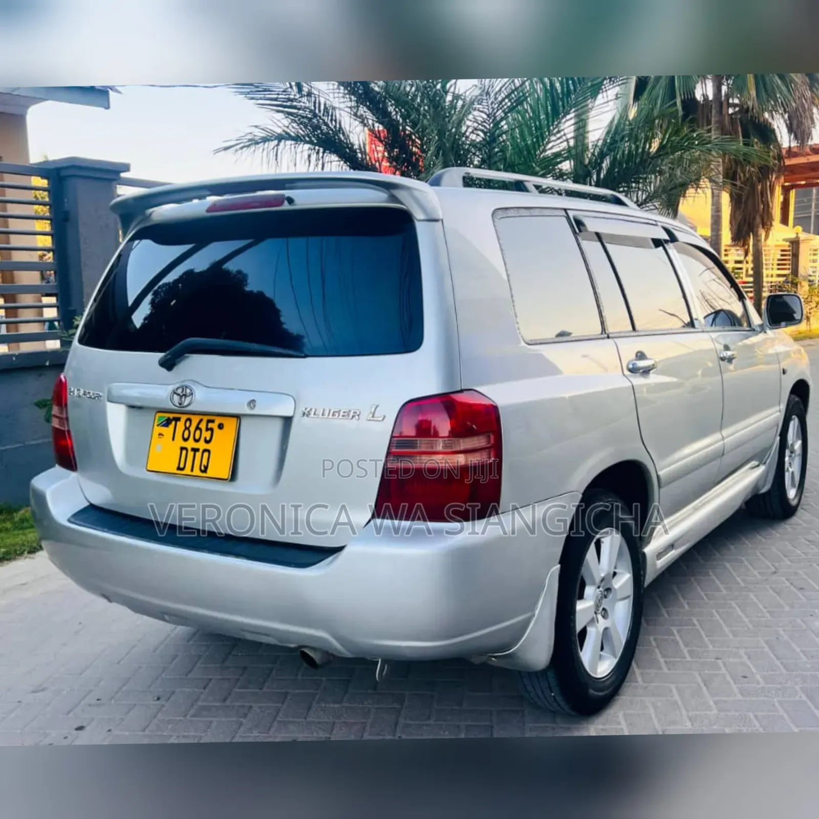 Toyota Kluger 2003 Silver