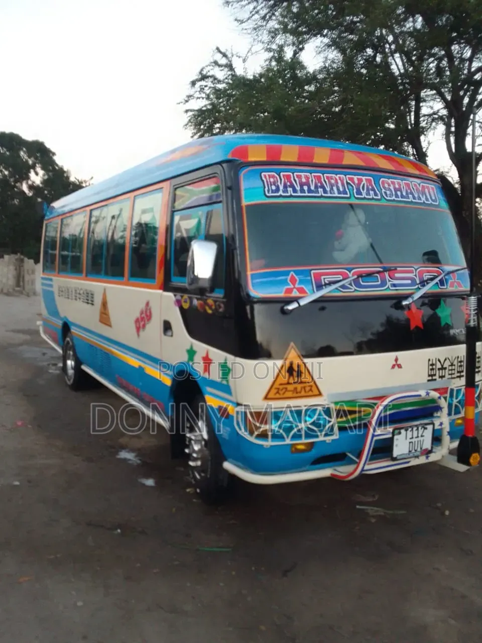 Mitsubishi Fuso Rosa 2000 White