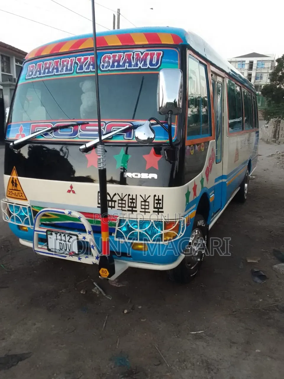 Mitsubishi Fuso Rosa 2000 White