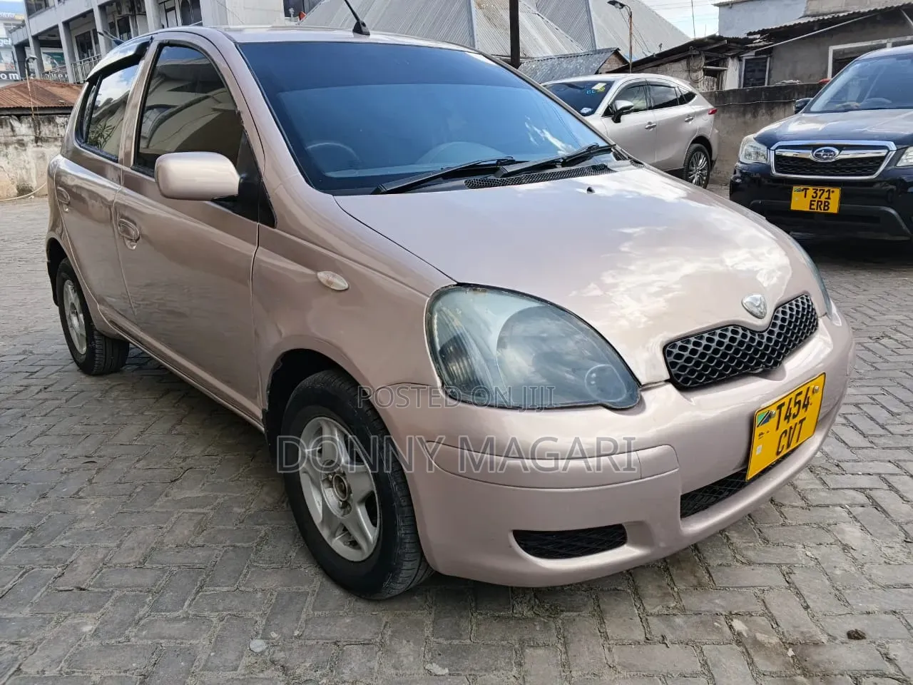Toyota Vitz 2003 Pink