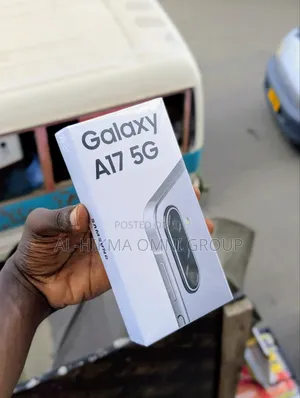 New Samsung Galaxy A17 5G 128 GB Silver
