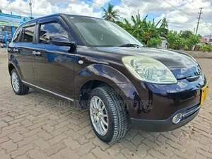 Mazda Verisa 2010 Black