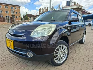 Mazda Verisa 2010 Black