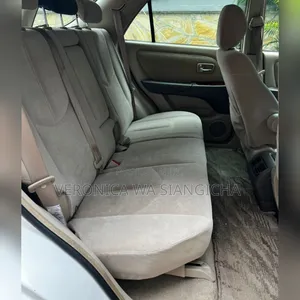Toyota Harrier 2002
