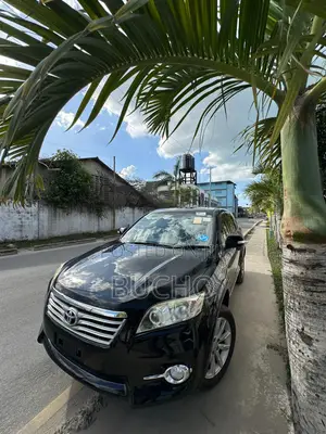 Toyota Vanguard 2011 Black