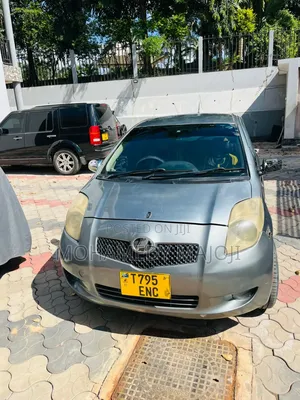Toyota Vitz 2007