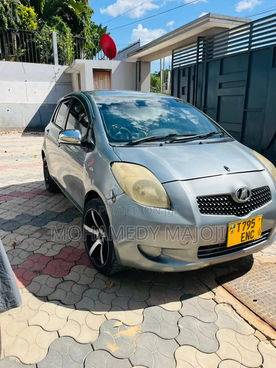 Toyota Vitz 2007
