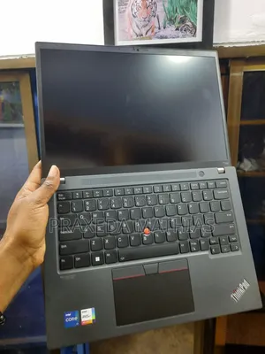 Laptop Lenovo ThinkPad T14s Gen 2 16GB Intel Core i7 SSD 1T