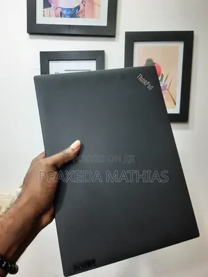 Laptop Lenovo ThinkPad T14s Gen 2 16GB Intel Core i7 SSD 1T