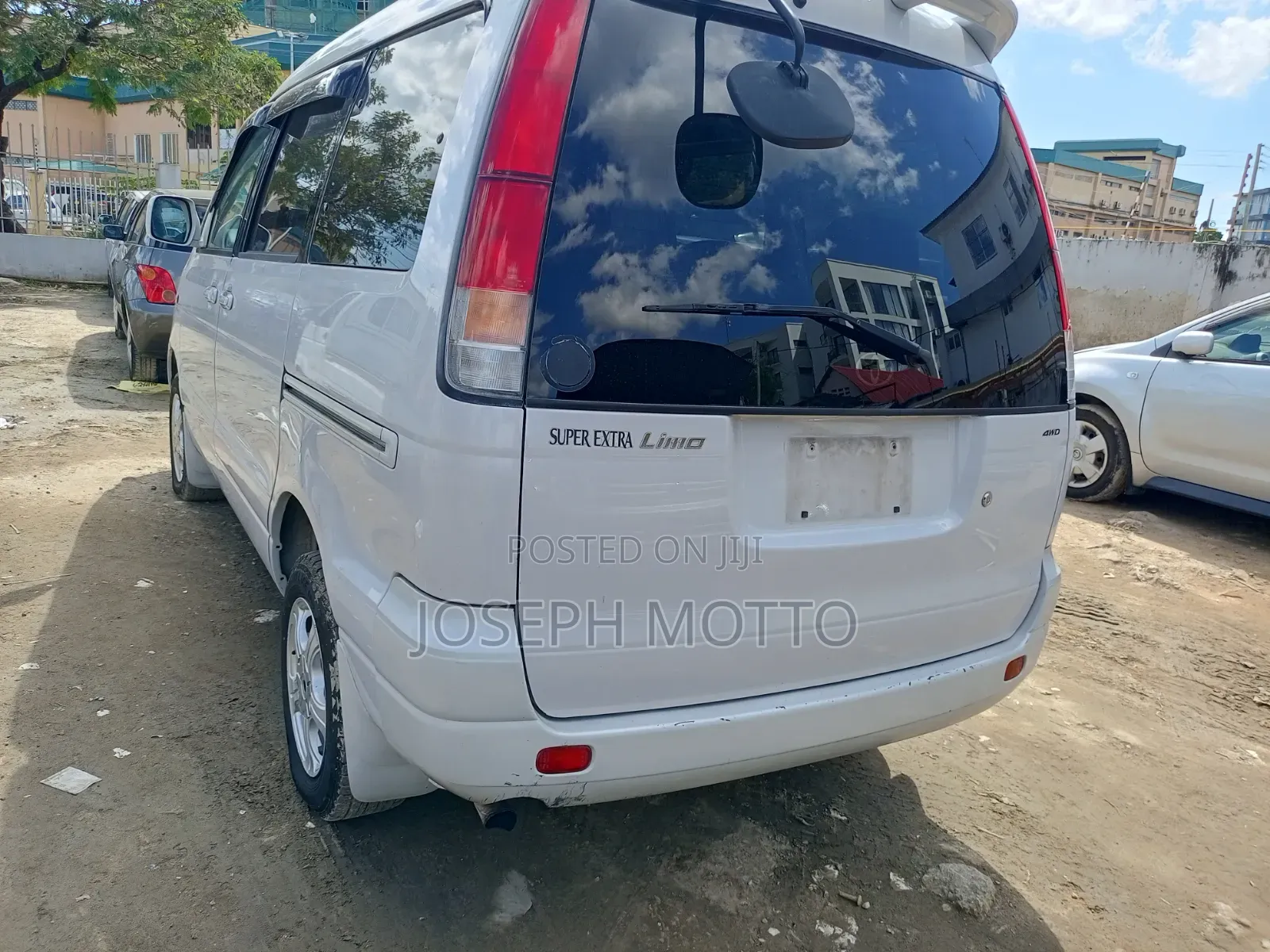 Toyota TownAce Noah 2001 White