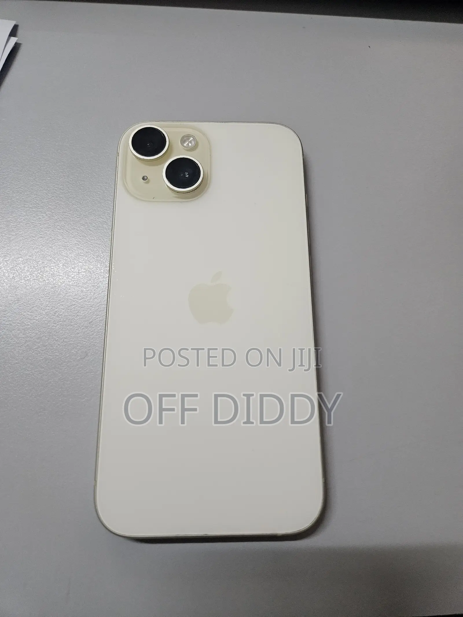 Apple iPhone 15 128 GB Gold