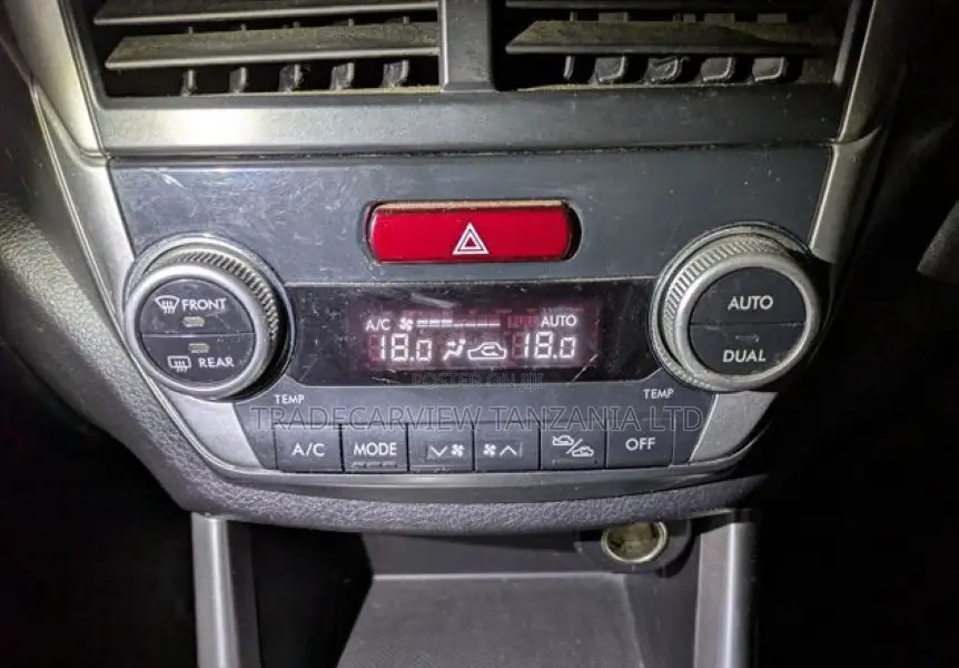 Subaru Forester 2010 Silver