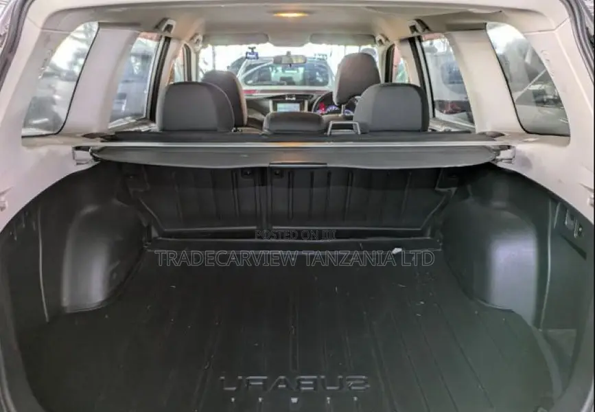 Subaru Forester 2010 Silver