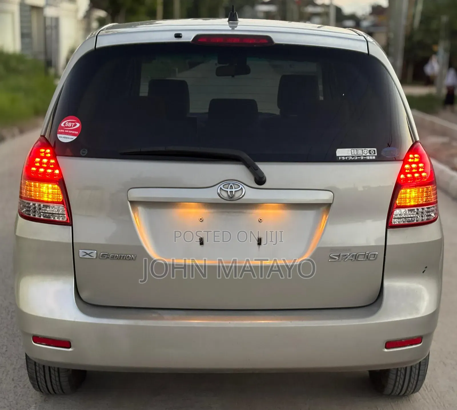 Toyota Corolla Spacio 2003 Gold
