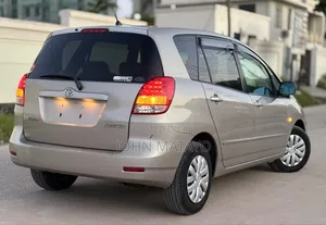 Toyota Corolla Spacio 2003 Gold