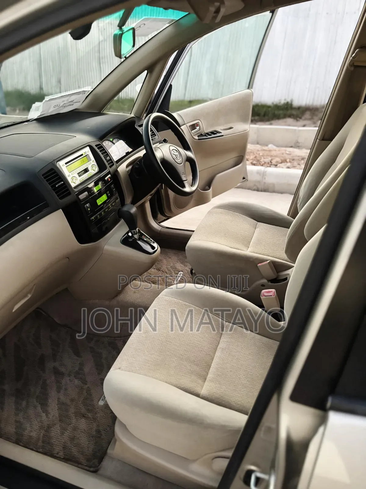 Toyota Corolla Spacio 2003 Gold