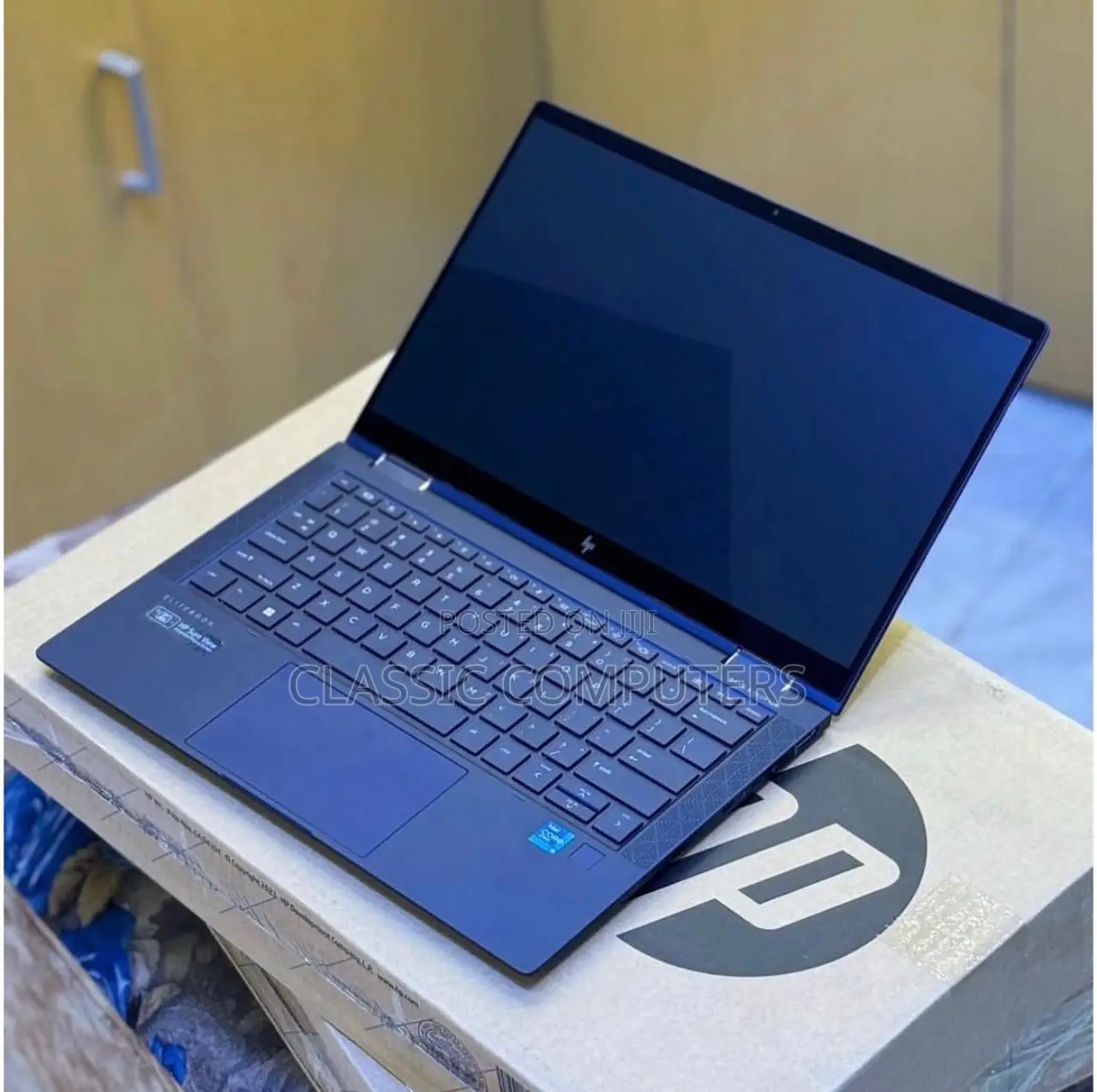 Laptop HP Dragonfly G2 8GB Intel Core i3 SSD 256GB