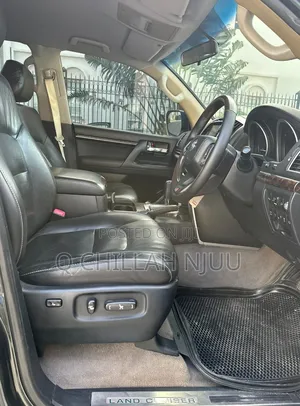 Toyota Land Cruiser 2014 Gray