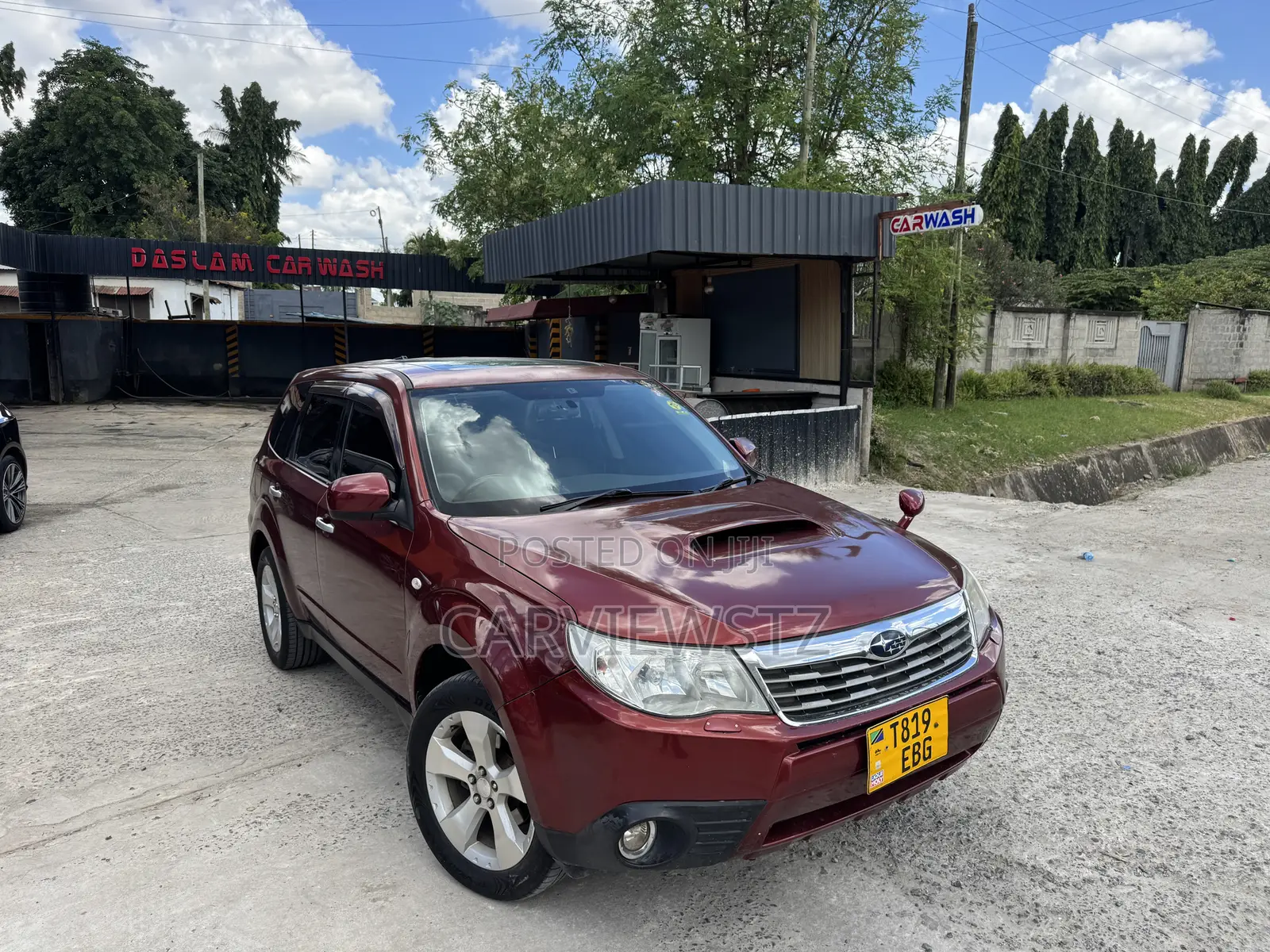 Subaru Forester 2.0D X 2011 Maroon