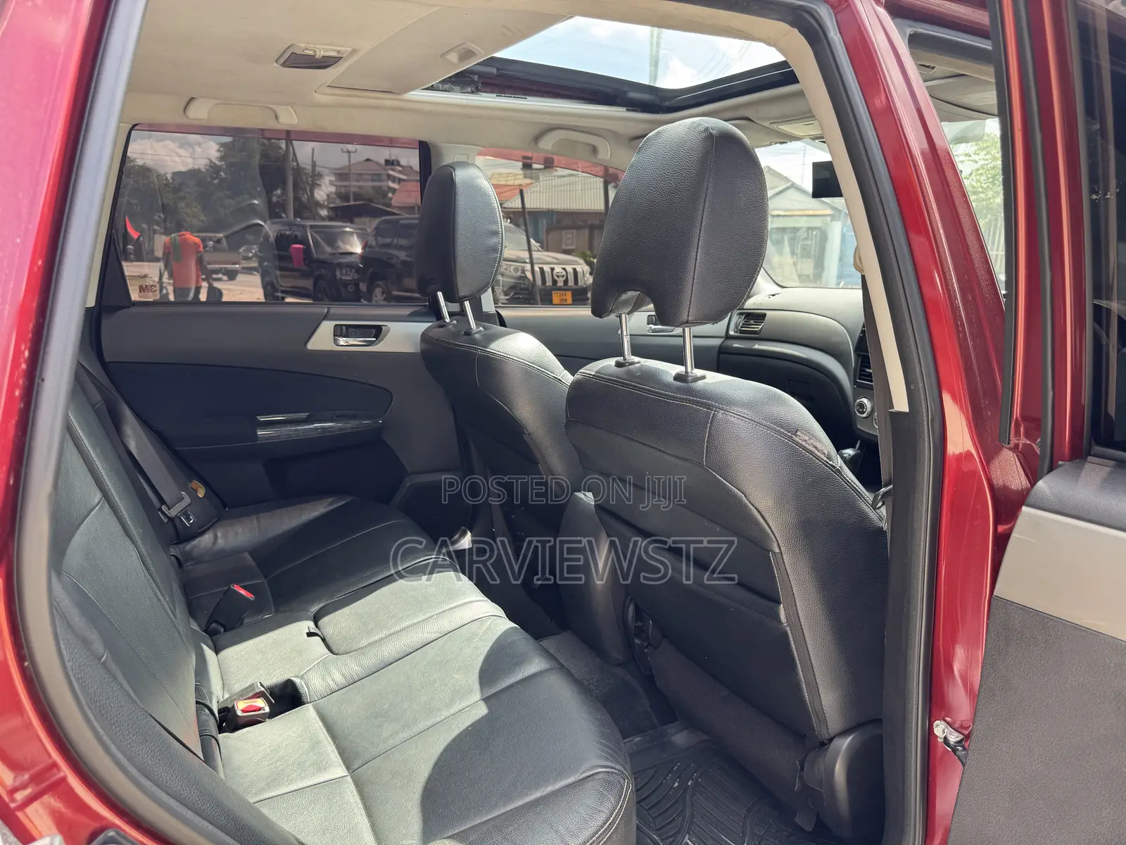 Subaru Forester 2.0D X 2011 Maroon