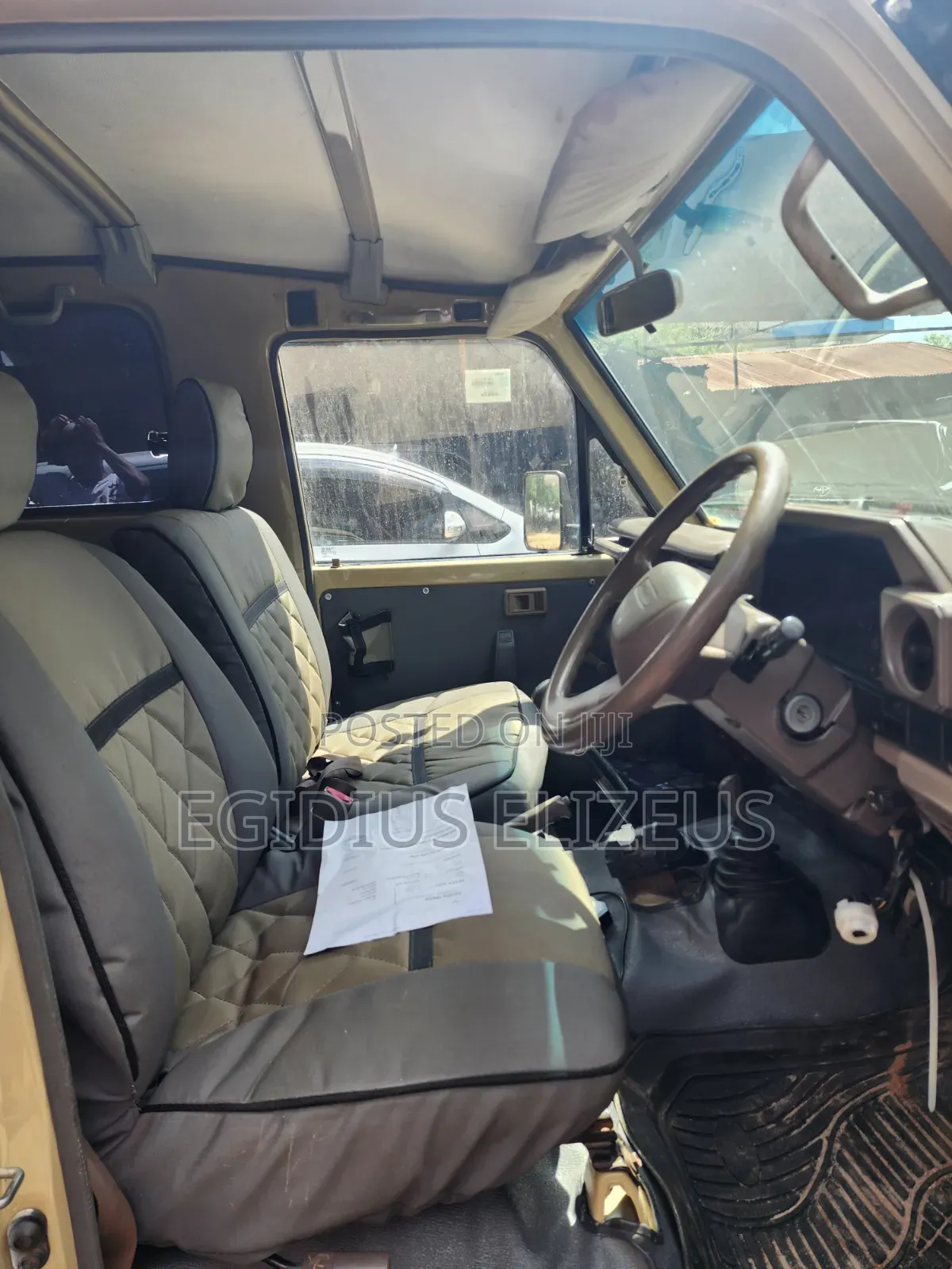 Toyota Land Cruiser 2010 Beige