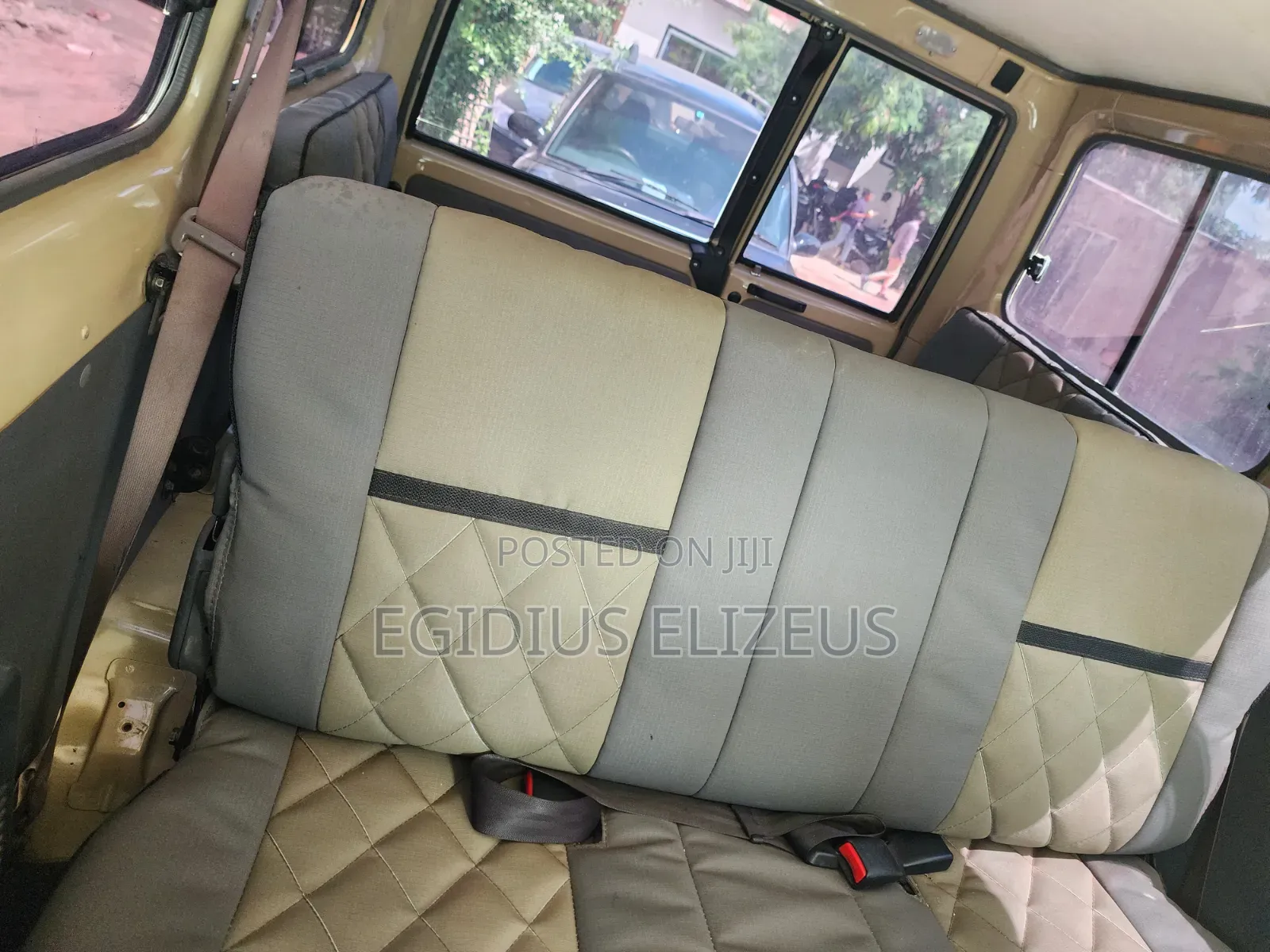 Toyota Land Cruiser 2010 Beige