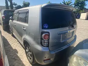 Toyota Corolla Rumion 2010 Silver