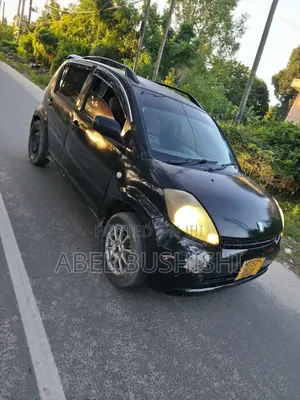 Toyota Passo 1.3 FWD 2011 Black