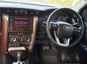 Toyota Fortuner 2018 Gray