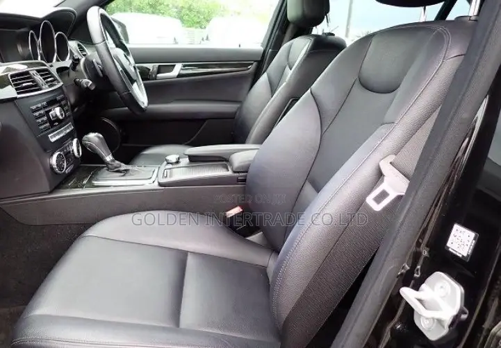 Mercedes-Benz C-Class C 180 (C204) 2012 Black