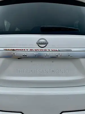 Nissan Patrol 2022 White