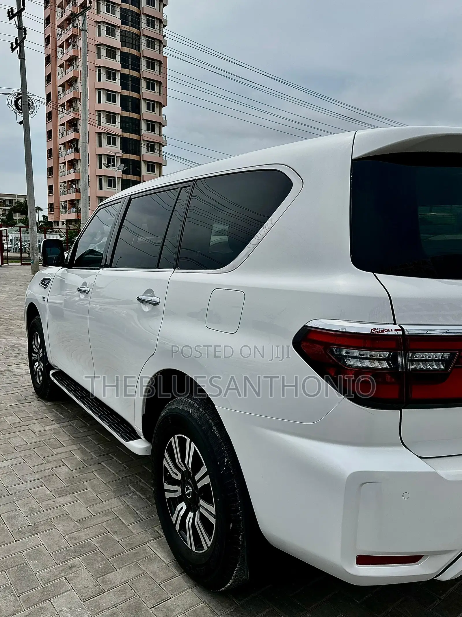 Nissan Patrol 2022 White