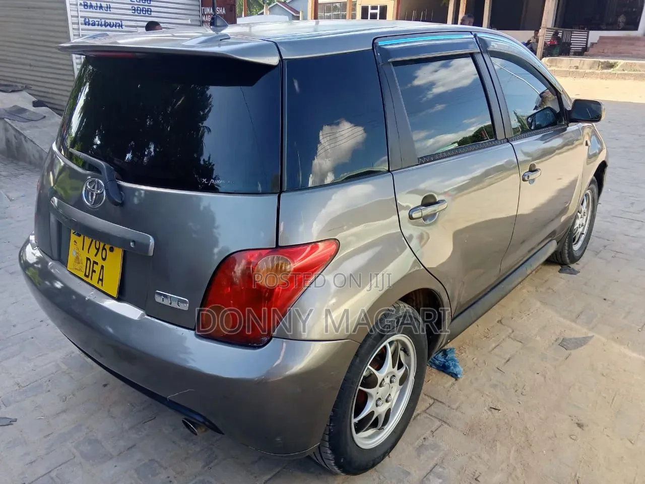 Toyota IST 2004 Gray