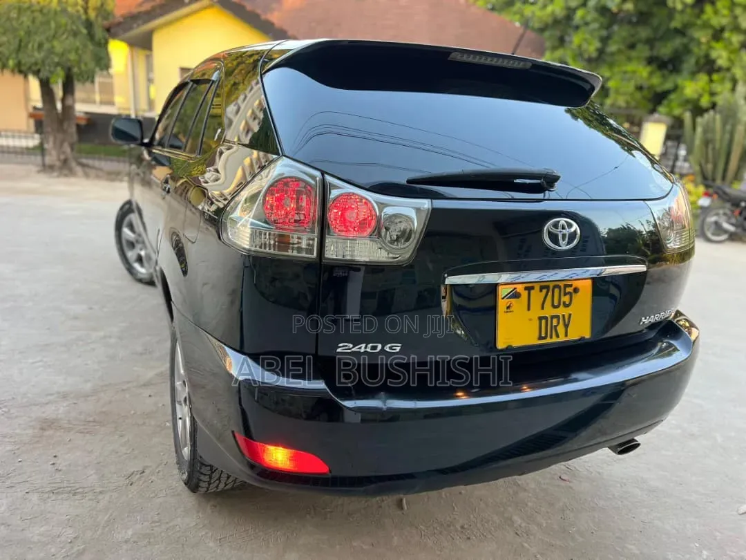 Toyota Harrier 2.4 4WD 2011 Black