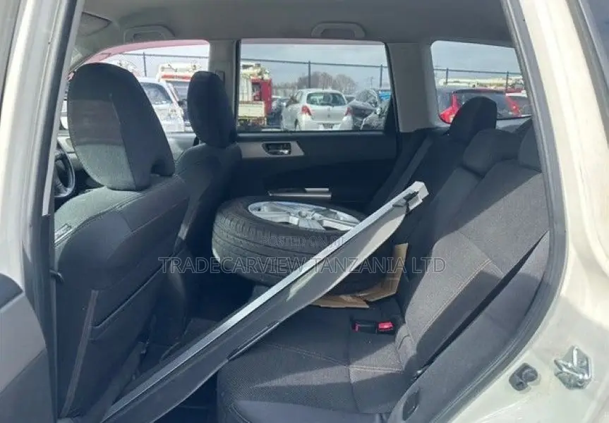 Subaru Forester 2009 White