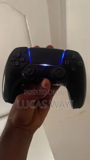 Ps5 Pad Inauzwacondition Nzuri