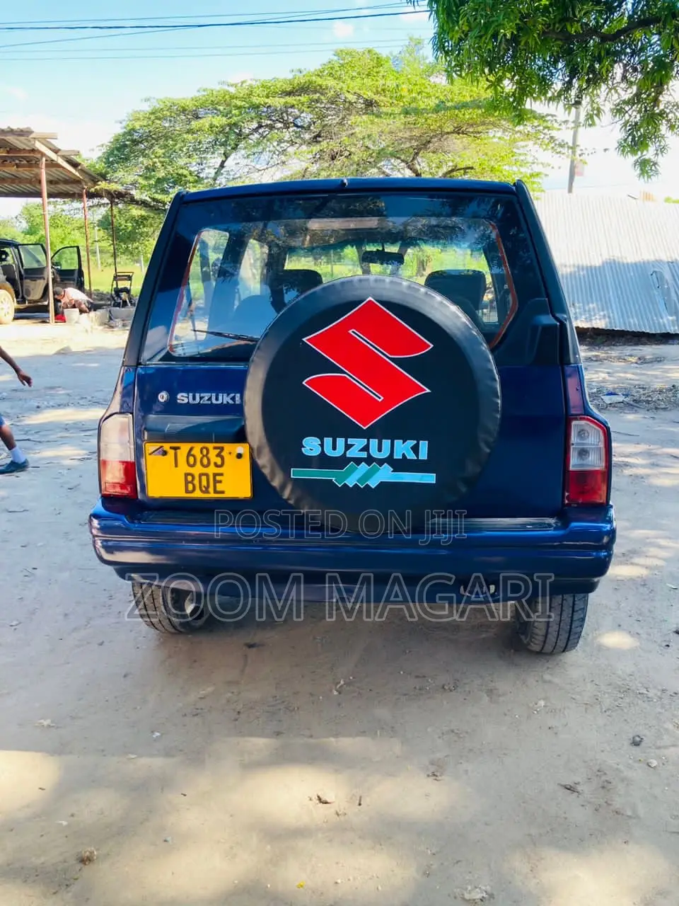 Suzuki Escudo 1999 Black