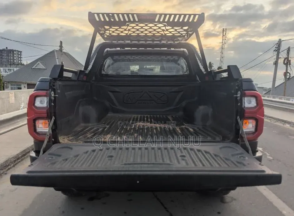 Toyota Hilux 2019 Gray