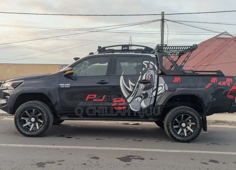 Toyota Hilux 2019 Gray