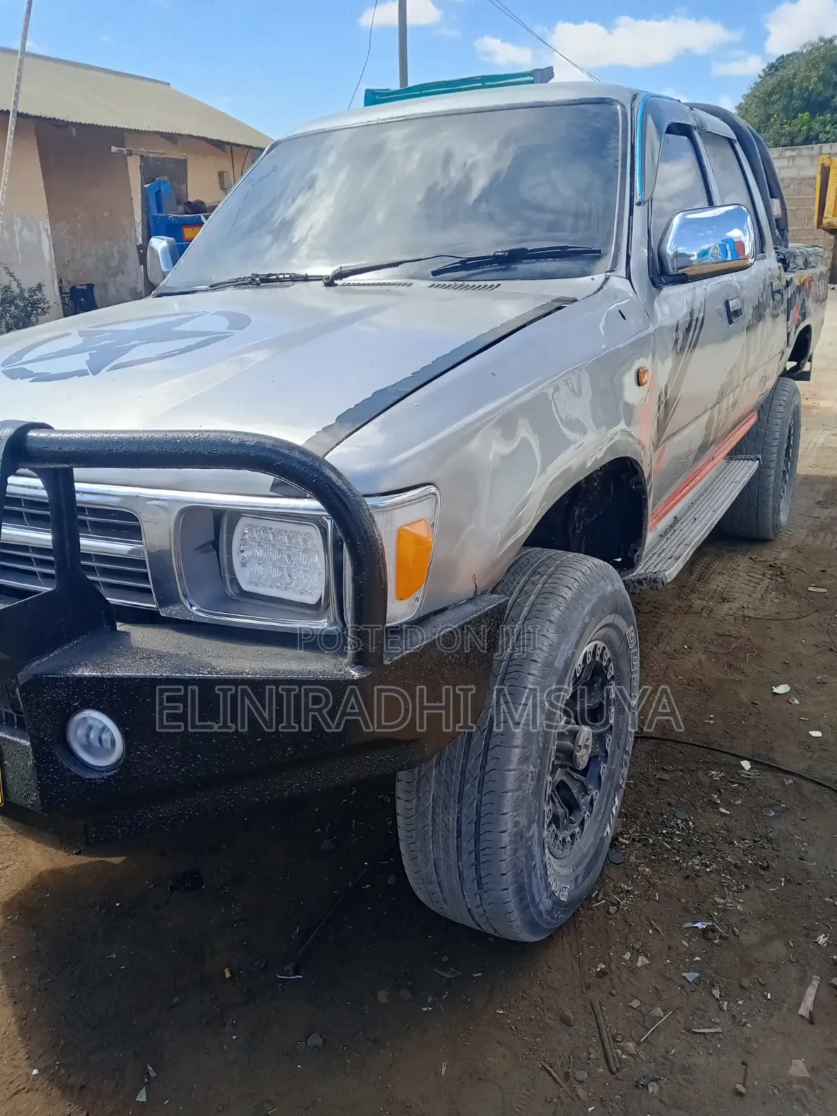 Toyota Hilux Surf 1998 Black